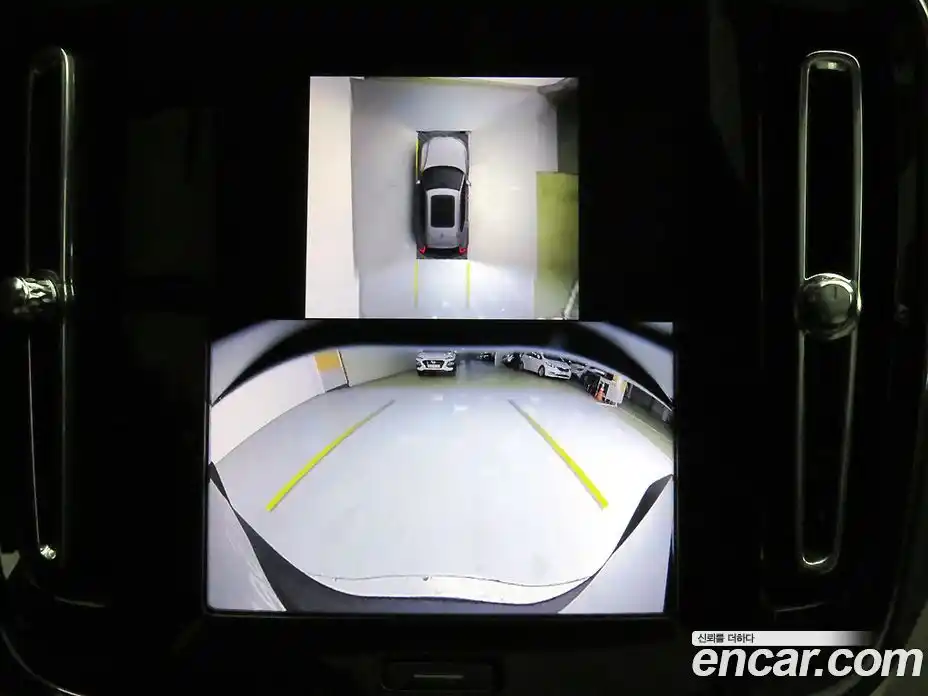 Volvo XC40 2025 2.0 Автомат в Москве № 415239, фото 17