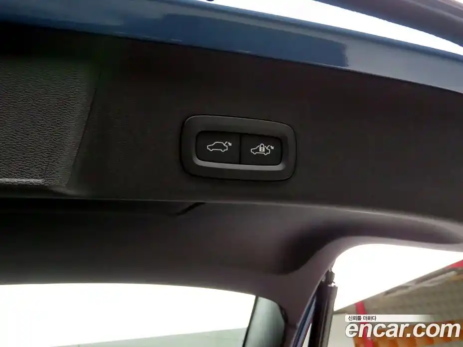 Volvo XC40 2025 2.0 Автомат в Москве № 415239, фото 18