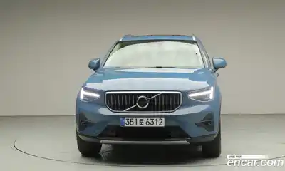 Volvo XC40 2025 2.0 Автомат в Москве № 415239, миниатюра 3