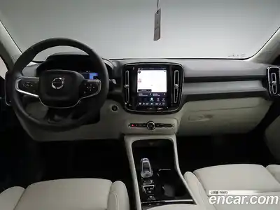 Volvo XC40 2025 2.0 Автомат в Москве № 415239, миниатюра 7