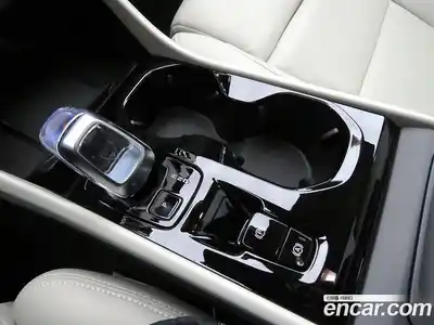 Volvo XC40 2025 2.0 Автомат в Москве № 415239, миниатюра 9