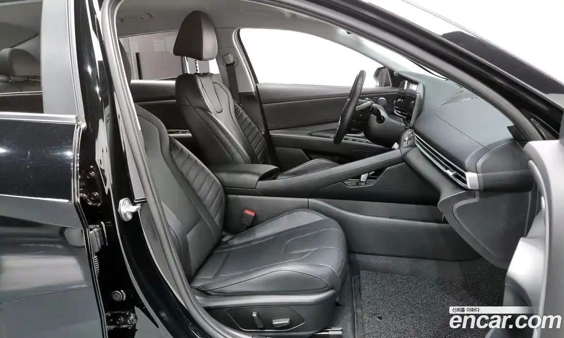 Hyundai Avante 2024 1.6 Автомат в Москве № 45047, фото 11