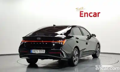 Hyundai Avante 2024 1.6 Автомат в Москве № 45047, миниатюра 2