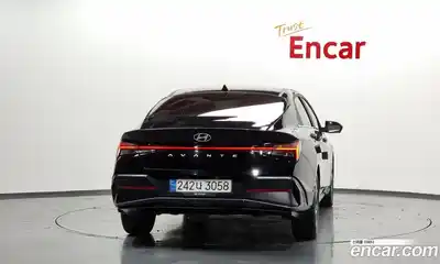 Hyundai Avante 2024 1.6 Автомат в Москве № 45047, миниатюра 4