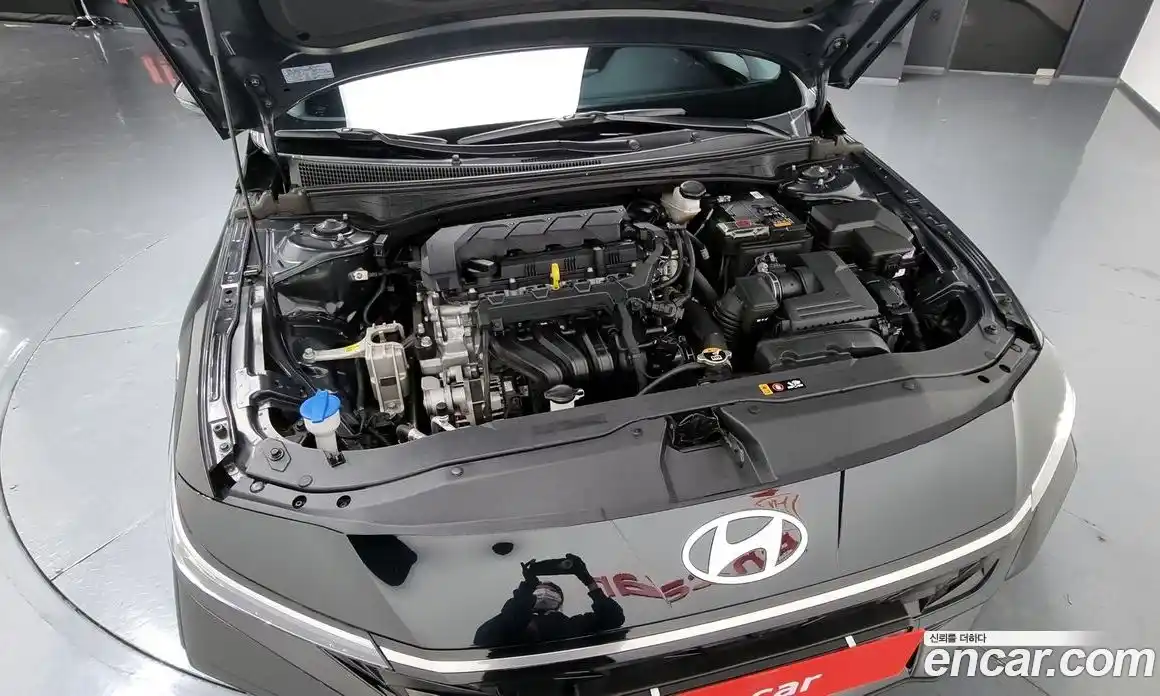 Hyundai Avante 2024 1.6 Автомат в Москве № 45047, фото 6