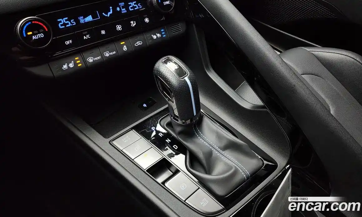 Hyundai Avante 2024 2.0 Автомат в Москве № 49068, фото 13