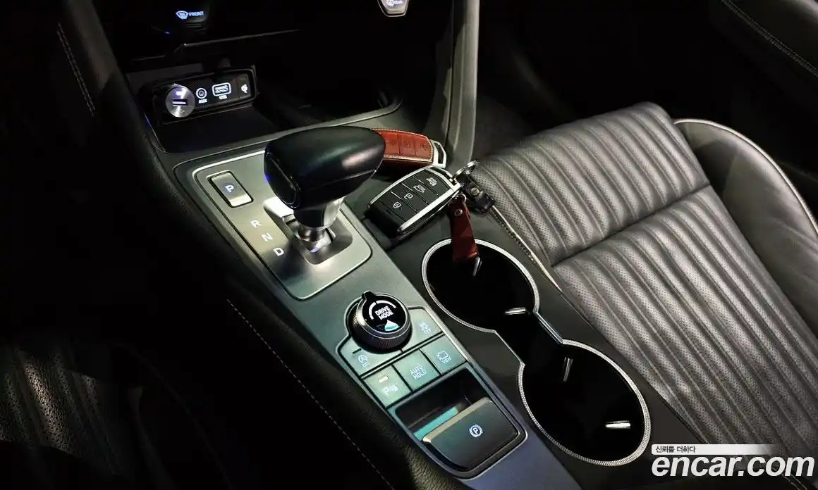 Genesis G70 2019 2.0 Автомат в Москве № 56919, фото 16