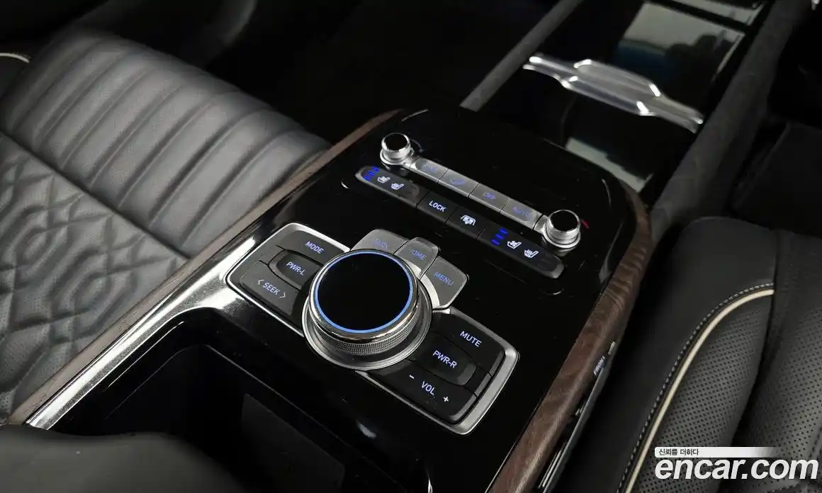 Genesis G90 2021 5.0 Автомат в Москве № 58209, фото 19