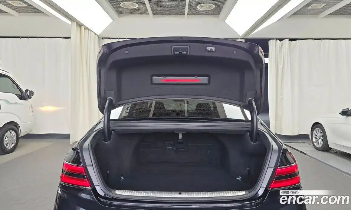 Genesis G90 2021 5.0 Автомат в Москве № 58209, фото 20