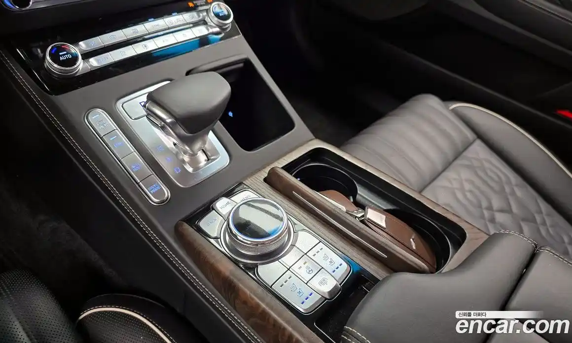 Genesis G90 2021 5.0 Автомат в Москве № 58209, фото 9