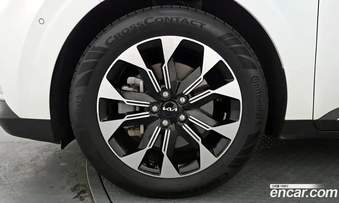 Kia Canival 2023 2.2 Автомат в Москве № 5847, фото 9