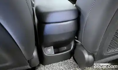 Hyundai Kona 2022 1.6 Автомат в Москве № 632, миниатюра 7