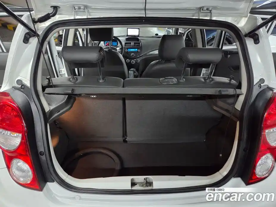 Chevrolet Spark 2014 1.0 Автомат в Москве № 77368, фото 15