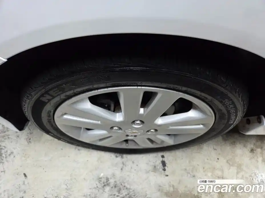 Chevrolet Spark 2014 1.0 Автомат в Москве № 77368, фото 5