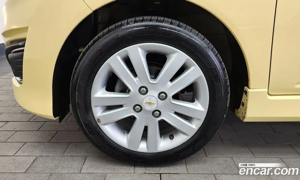 Chevrolet Spark 2014 1.0 Механическая в Москве № 84564, фото 1