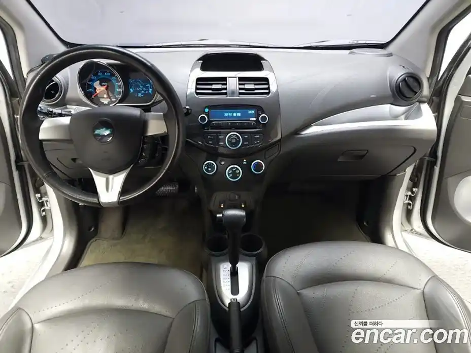 Chevrolet Spark 2014 1.0 Автомат в Москве № 95305, фото 17