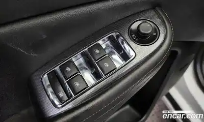 Chevrolet Malibu 2015 2.0 Автомат в Москве № 99780, миниатюра 2