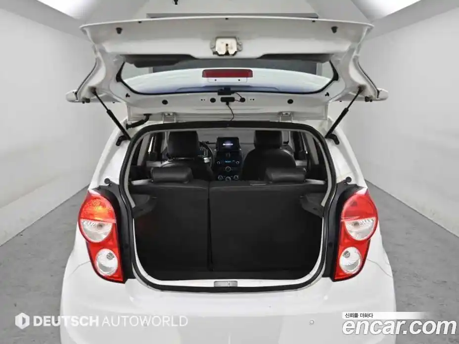 Chevrolet Spark 2013 1.0 Автомат в Москве № 104658, фото 20