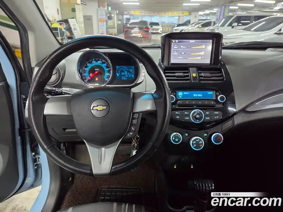Chevrolet Spark 2014 1.0 Автомат в Москве № 105077, фото 18