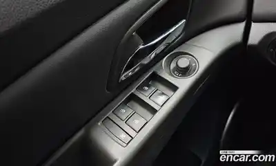 Chevrolet Cruze 2013 1.8 Автомат в Москве № 105532, миниатюра 6