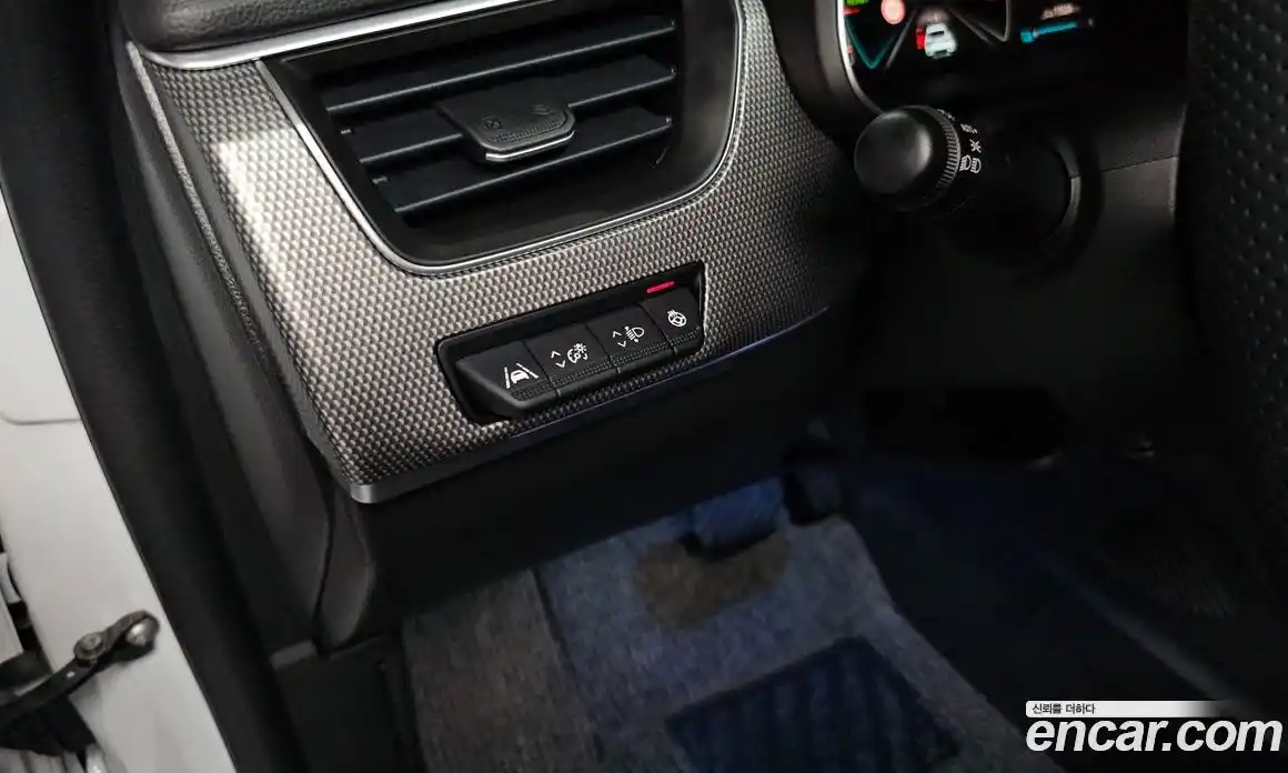 Renault XM3 2024 1.6 Автомат в Москве № 106152, фото 14