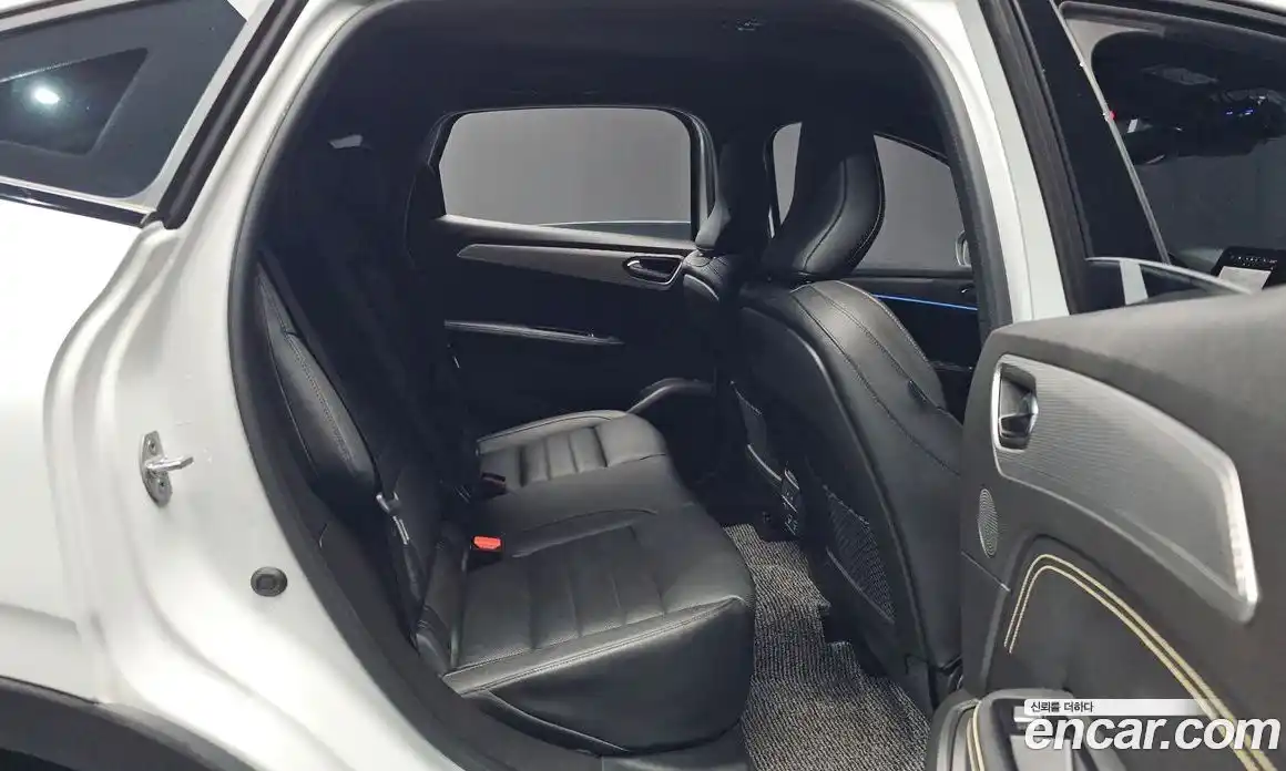 Renault XM3 2024 1.6 Автомат в Москве № 106152, фото 6