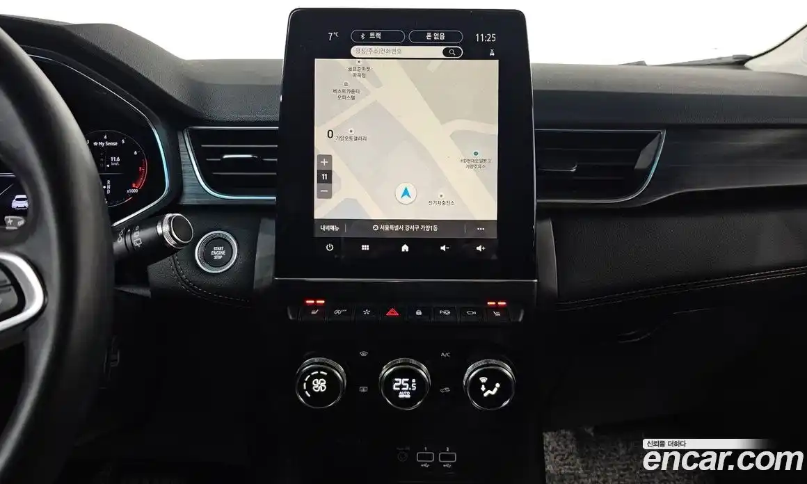 Renault Captur 2021 1.3 Автомат в Москве № 107064, фото 9