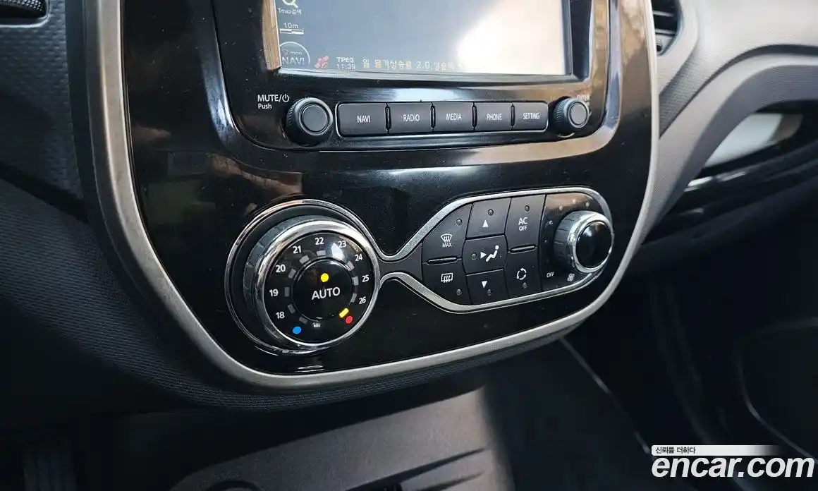 Renault QM3 2014 1.5 Автомат в Москве № 107274, фото 1