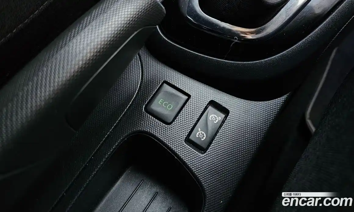 Renault QM3 2014 1.5 Автомат в Москве № 107274, фото 13