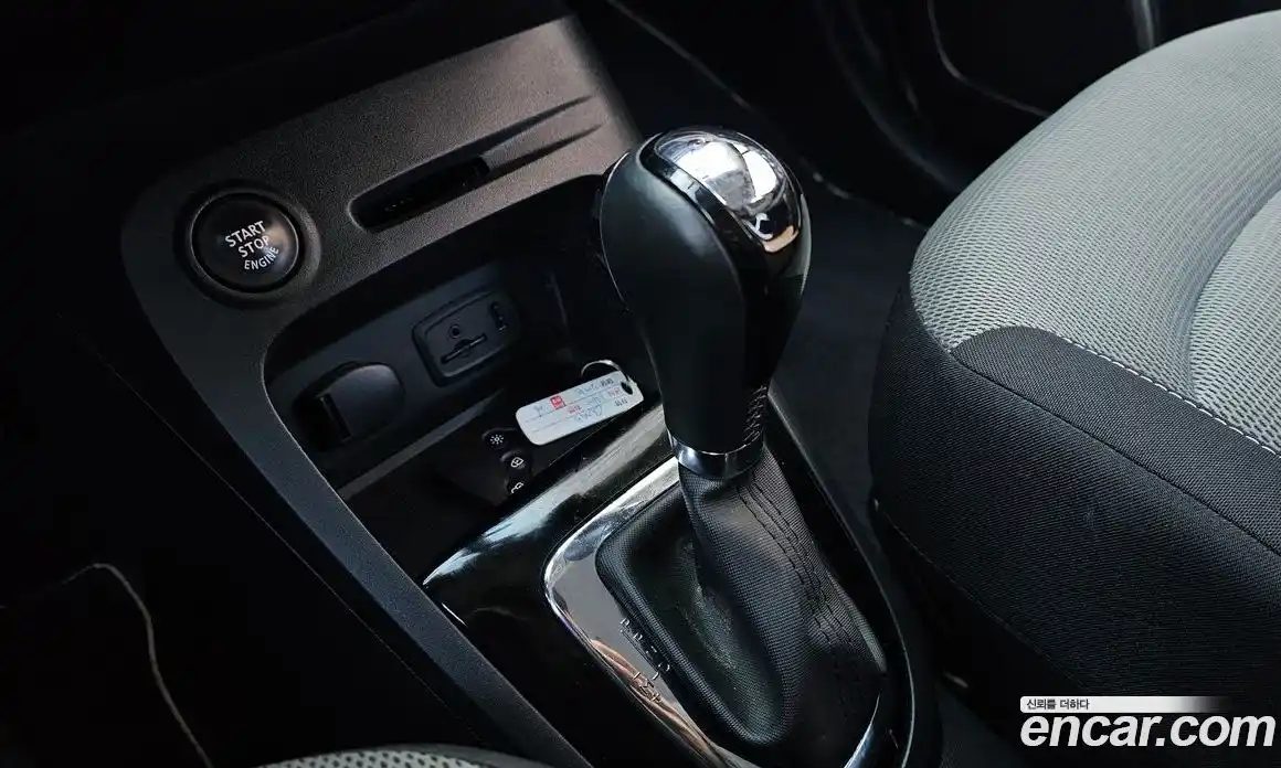 Renault QM3 2014 1.5 Автомат в Москве № 107274, фото 5