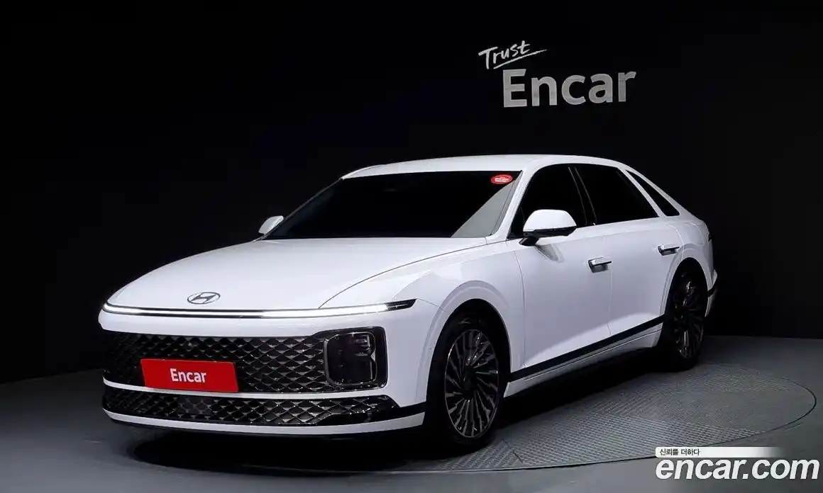 Hyundai Grandeur 2023 2.5 Автомат в Москве № 107833, фото 1