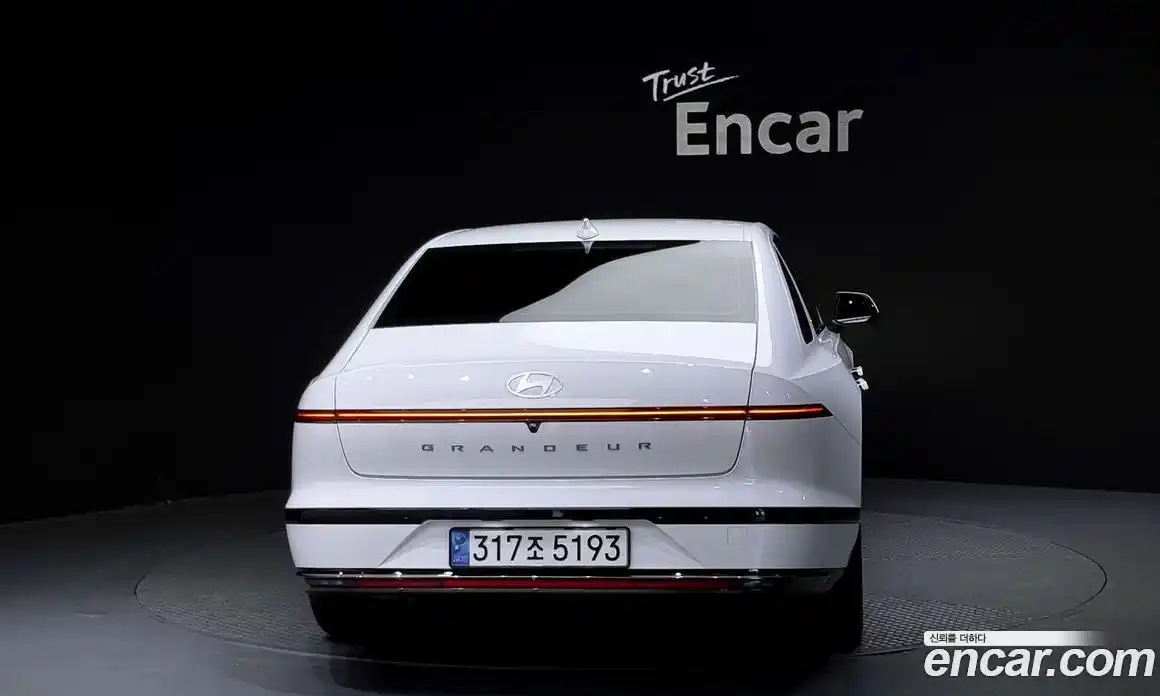 Hyundai Grandeur 2023 2.5 Автомат в Москве № 107833, фото 15