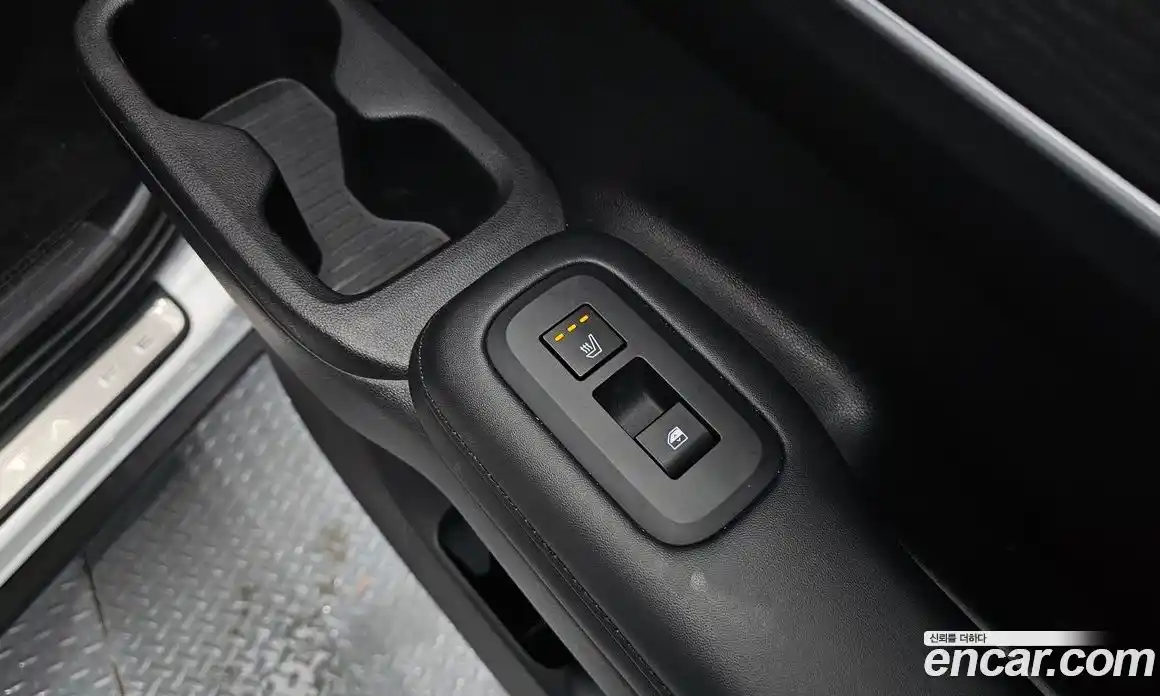 Hyundai Santa Fe 2024 1.6 Автомат в Москве № 110889, фото 19