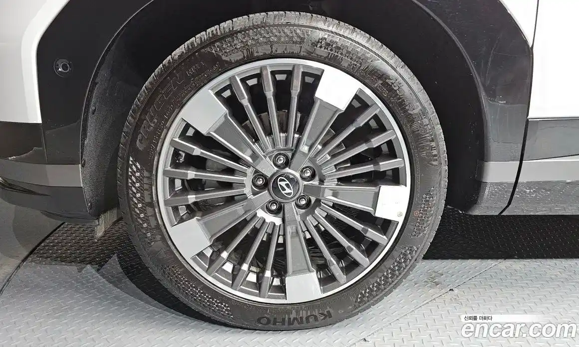 Hyundai Santa Fe 2024 1.6 Автомат в Москве № 110889, фото 5