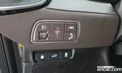 Hyundai Grandeur 2019 2.4 Автомат в Москве № 111550, миниатюра 10