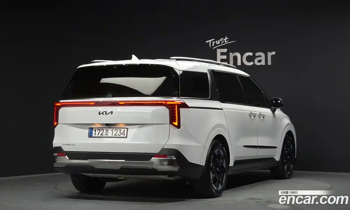 Kia Canival 2024 2.2 Автомат в Москве № 115593, фото 16