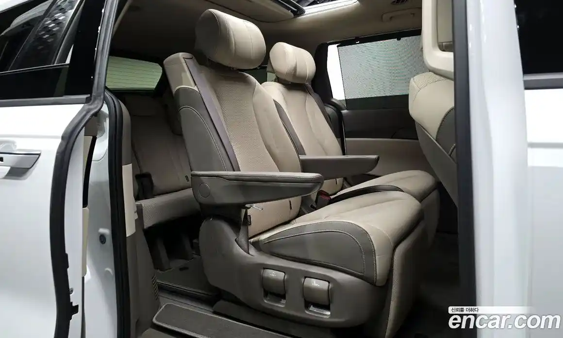 Kia Canival 2024 2.2 Автомат в Москве № 115593, фото 4