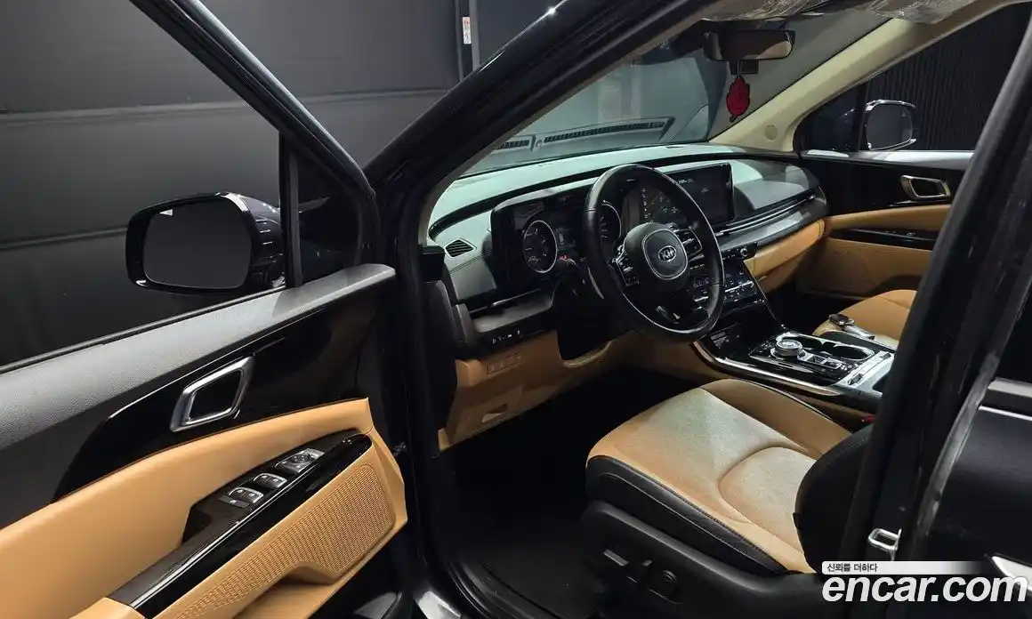 Kia Canival 2021 2.2 Автомат в Москве № 122370, фото 8