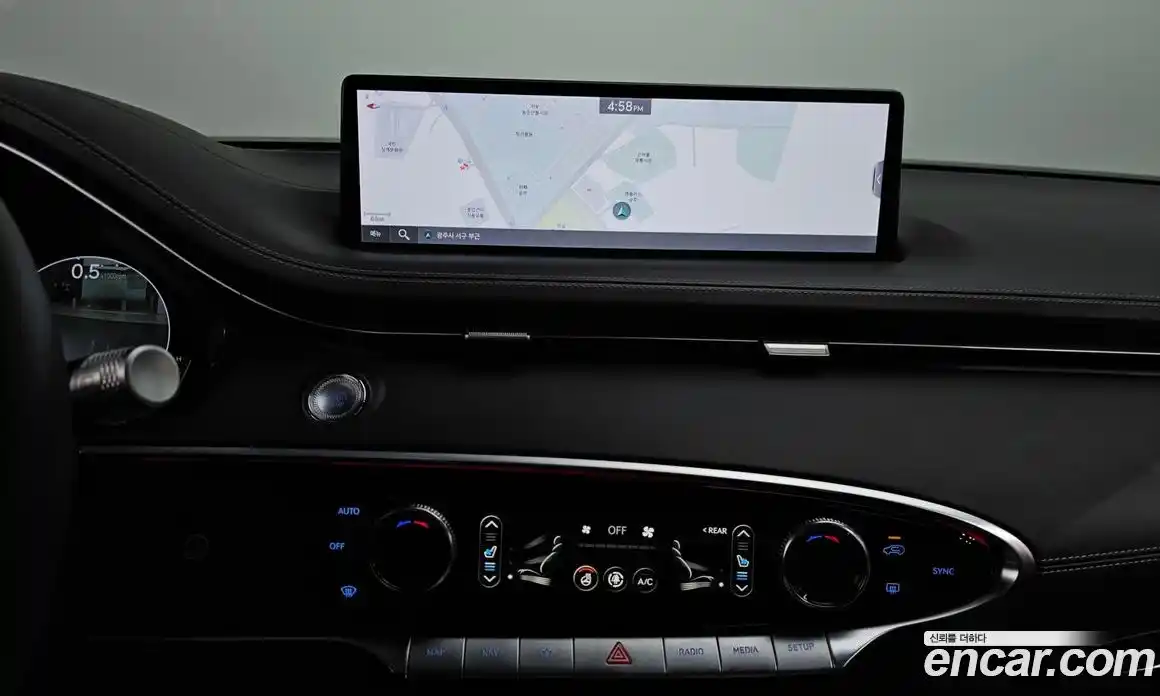 Genesis GV70 2021 3.5 Автомат в Москве № 122593, фото 1