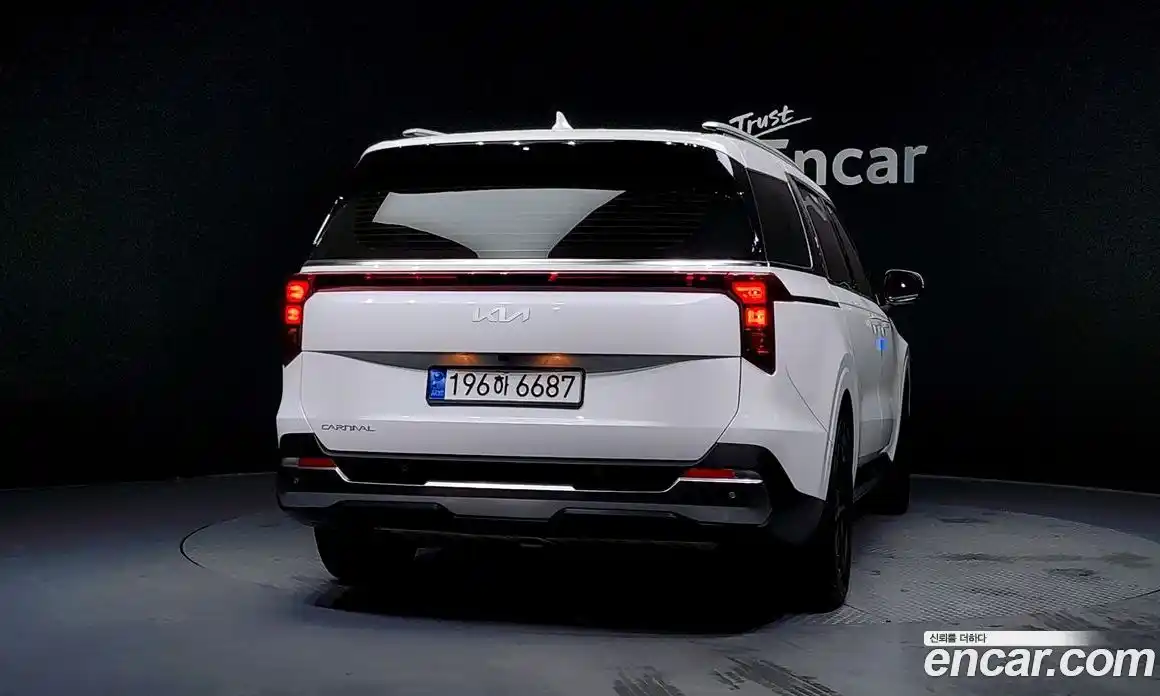 Kia Canival 2025 2.2 Автомат в Москве № 123015, фото 16