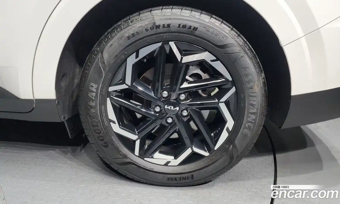 Kia Canival 2025 2.2 Автомат в Москве № 123015, фото 8