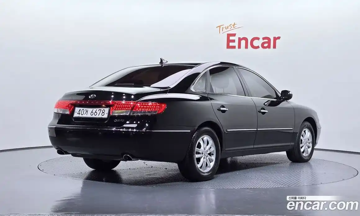 Hyundai Grandeur 2009 2.7 Автомат в Москве № 123639, фото 17