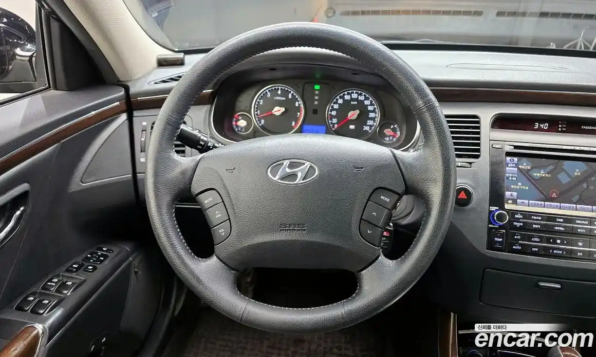 Hyundai Grandeur 2009 2.7 Автомат в Москве № 123639, фото 5