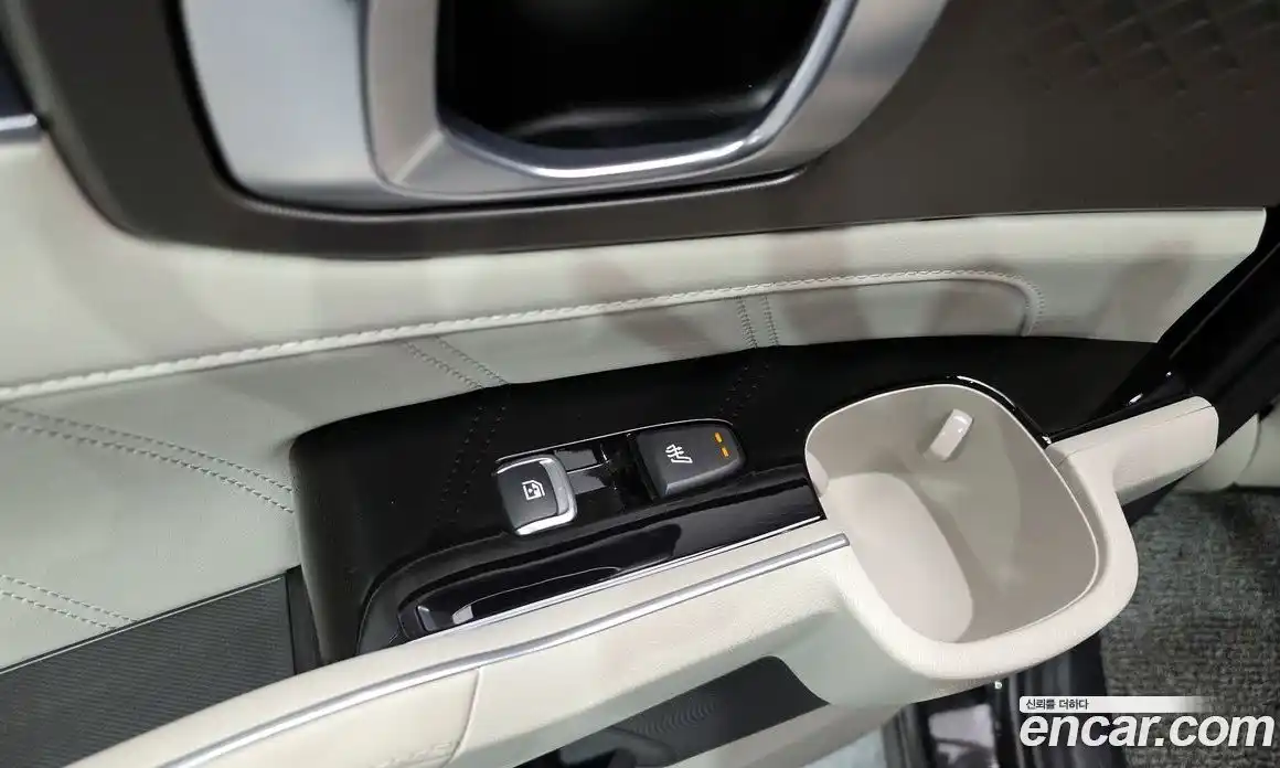 Kia Sorento 2025 1.6 Автомат в Москве № 123997, фото 8