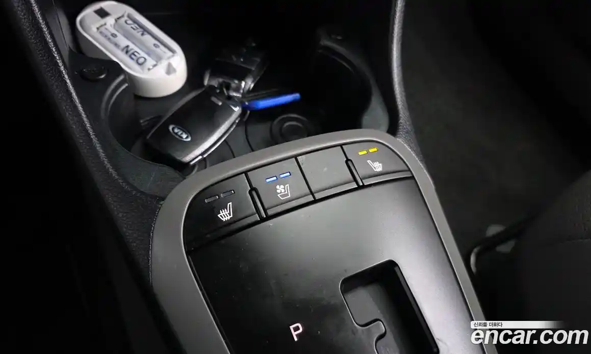 Kia Morning 2021 1.0 Автомат в Москве № 128441, фото 11