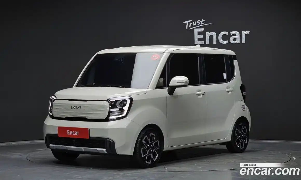 Kia Ray 2023 1.0 Автомат в Москве № 130125, фото 14