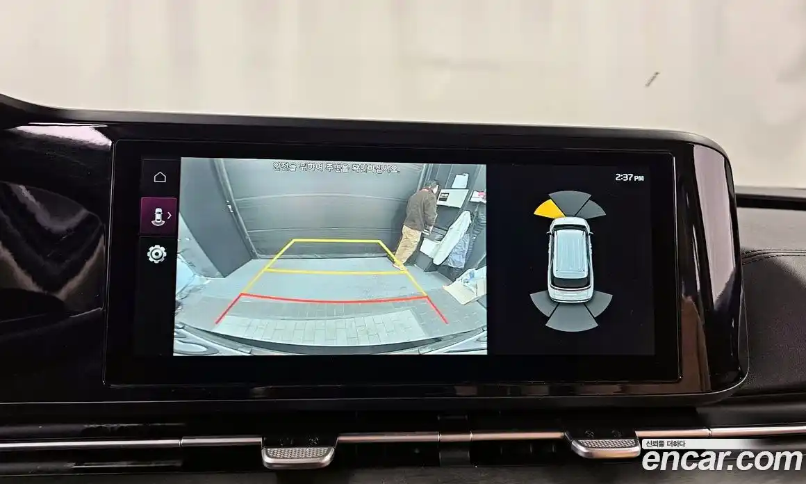 Kia Canival 2023 2.2 Автомат в Москве № 132106, фото 15