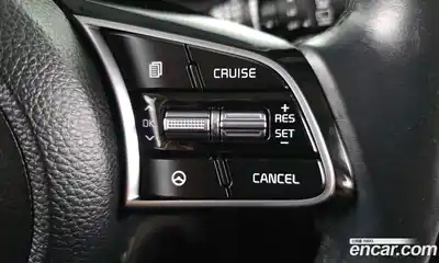 Kia Seltos 2022 1.6 Автомат в Москве № 132730, миниатюра 2