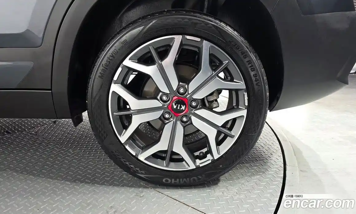 Kia Seltos 2022 1.6 Автомат в Москве № 132730, фото 10