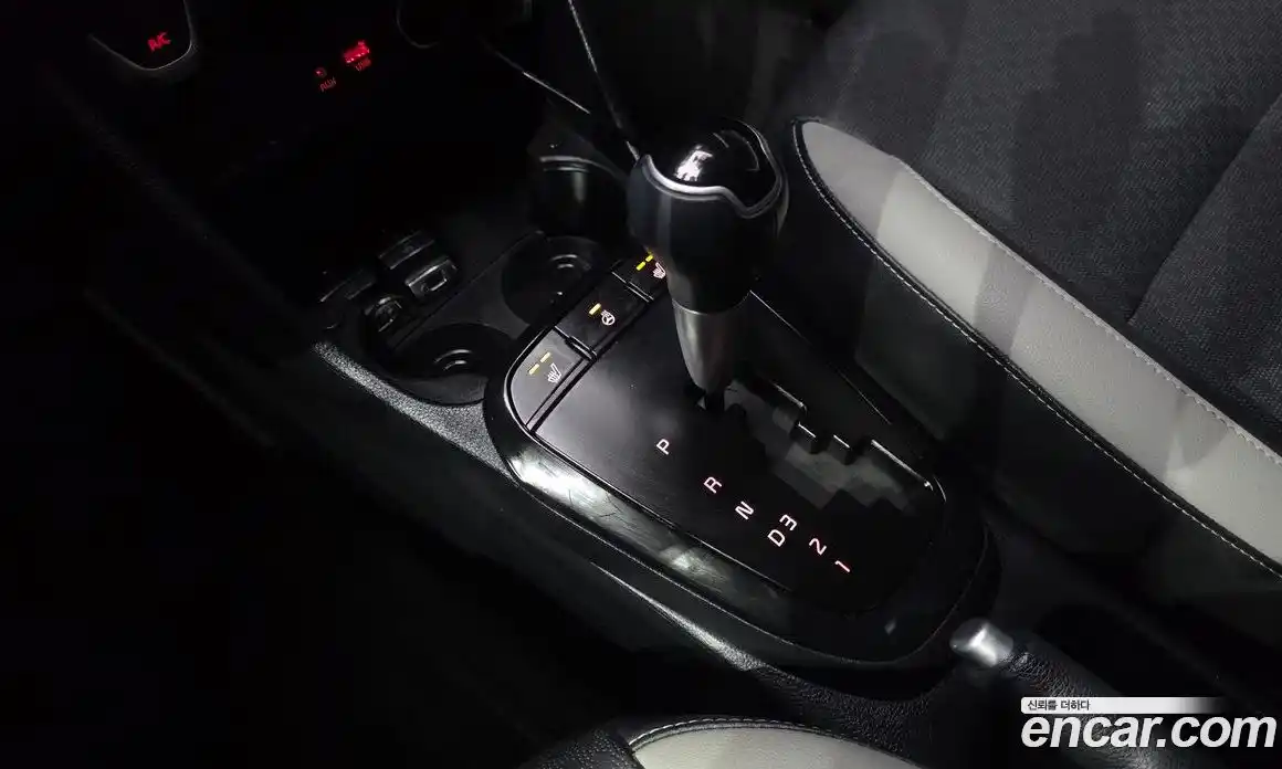 Kia Morning 2019 1.0 Автомат в Москве № 133193, фото 15